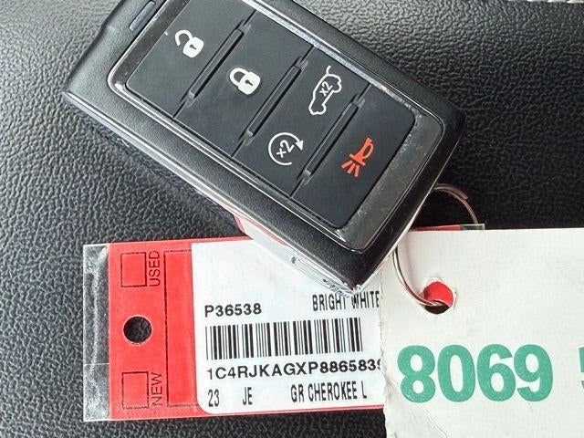 2023 Jeep Grand Cherokee L Laredo