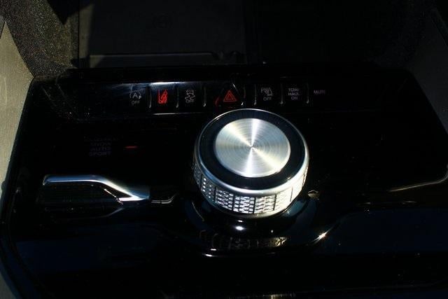 2024 Jeep Wagoneer L Series II Carbide