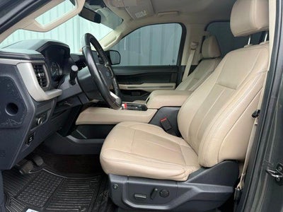 2022 Ford Expedition Max XLT