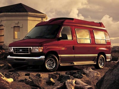2003 Ford Econoline Wagon XL