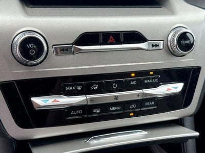2023 Ford Explorer Base