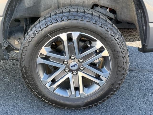 2022 Ford F-150 Lightning Pro