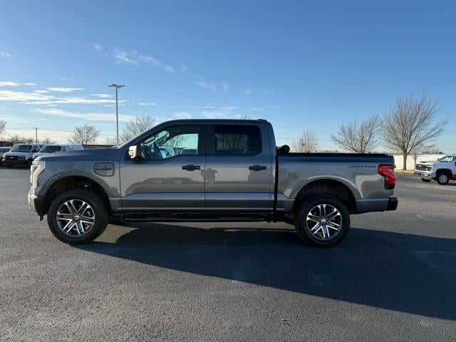 2022 Ford F-150 Lightning Pro