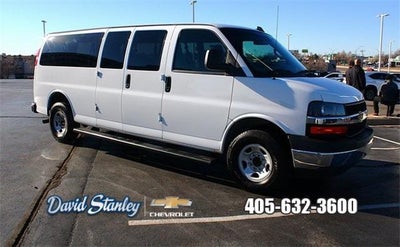 2024 Chevrolet Express Passenger 3500 1LT