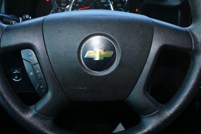 2024 Chevrolet Express Passenger 3500 1LT