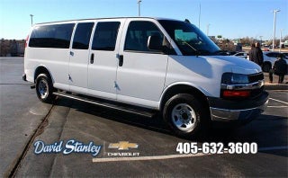 2024 Chevrolet Express Passenger 3500 1LT