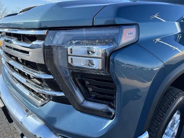 2025 Chevrolet Silverado 3500 HD LTZ