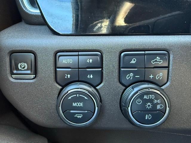 2025 Chevrolet Silverado 3500 HD LTZ