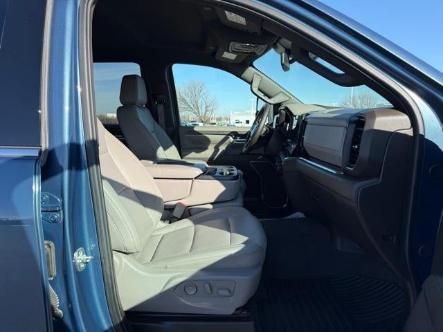 2025 Chevrolet Silverado 3500 HD LTZ