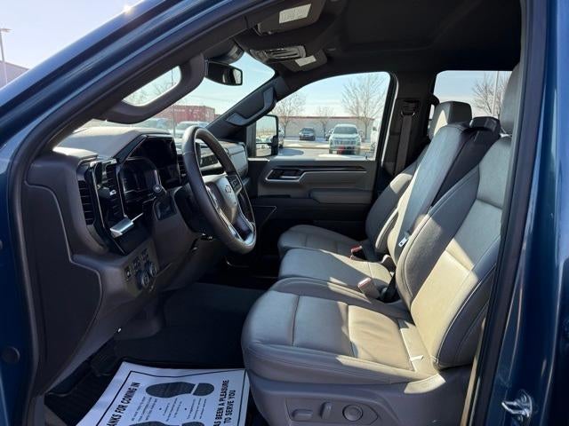 2025 Chevrolet Silverado 3500 HD LTZ