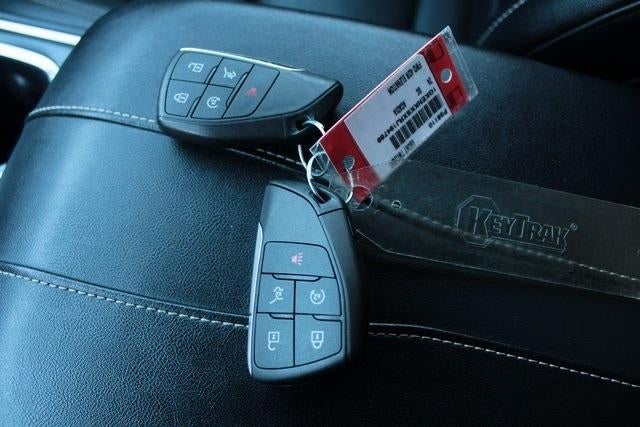 2024 GMC Acadia Elevation