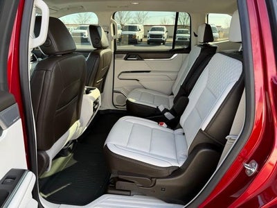 2024 GMC Acadia Denali