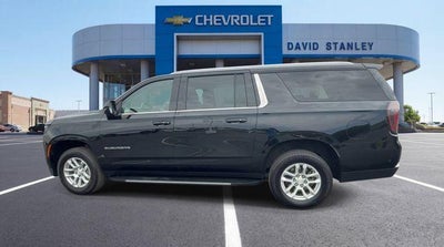 2025 Chevrolet Suburban LT