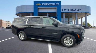 2025 Chevrolet Suburban LT