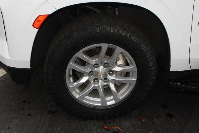 2023 Chevrolet Suburban LS