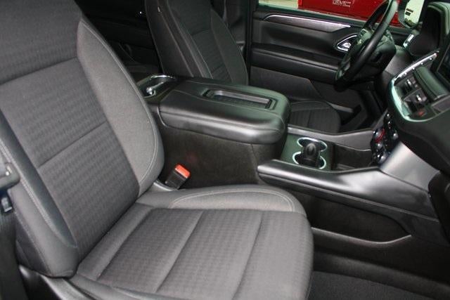 2023 Chevrolet Suburban LS