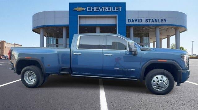 2026 GMC Sierra 3500 HD Denali Ultimate DRW