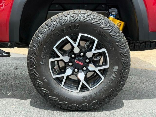 2024 GMC Canyon AT4X