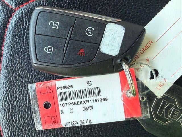 2024 GMC Canyon AT4X