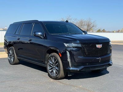 2023 Cadillac Escalade ESV Sport