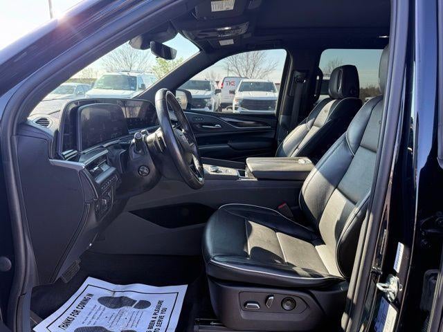 2023 Cadillac Escalade ESV Sport