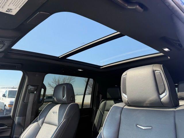 2023 Cadillac Escalade ESV Sport