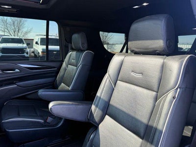 2023 Cadillac Escalade ESV Sport