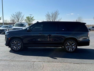 2023 Cadillac Escalade ESV Sport