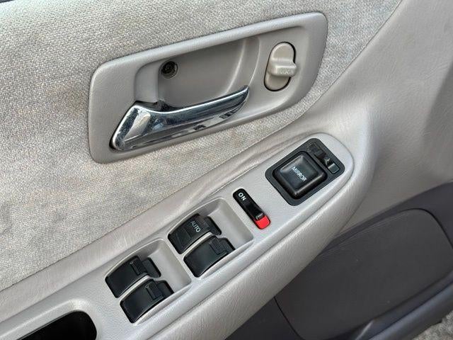 2000 Honda Accord Sdn LX