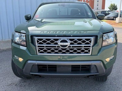 2022 Nissan Frontier SV