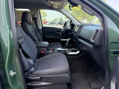 2022 Nissan Frontier SV