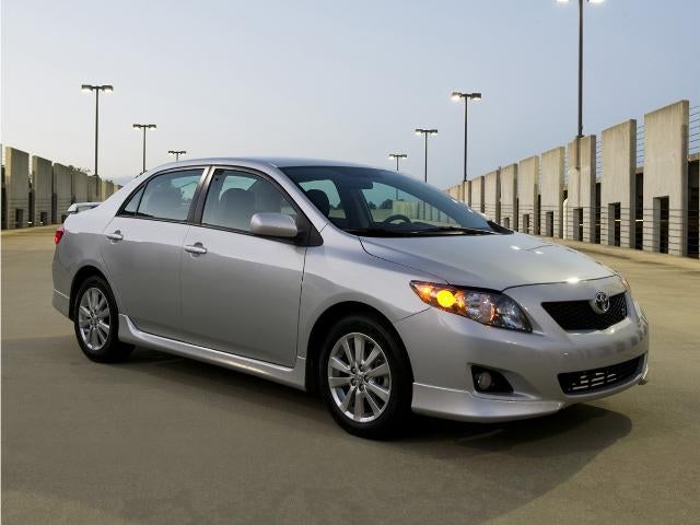 2010 Toyota Corolla's photo