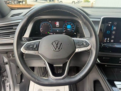 2024 Volkswagen Atlas Cross Sport 2.0T SE w/Technology