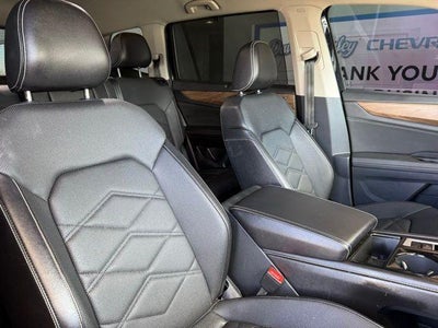 2024 Volkswagen Atlas 2.0T SE w/Technology