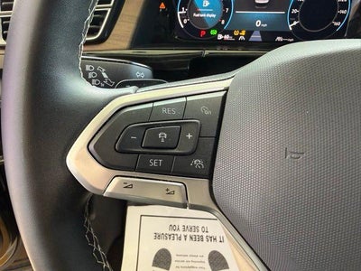 2024 Volkswagen Atlas 2.0T SE w/Technology