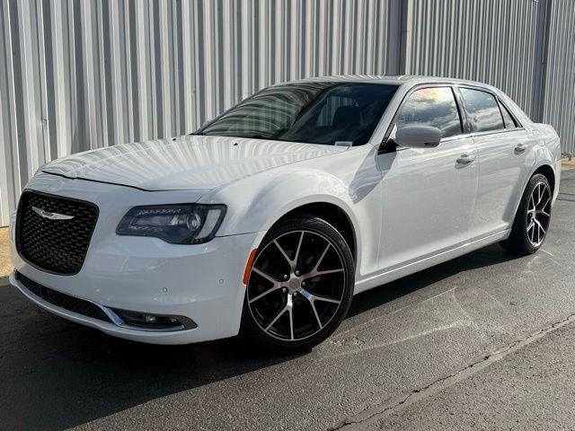 2022 Chrysler 300 300S