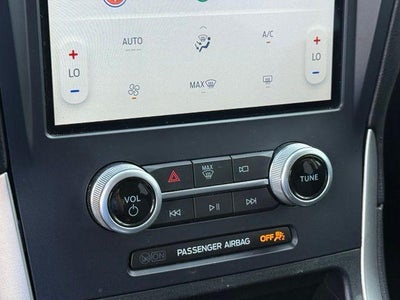 2022 Ford Edge SE