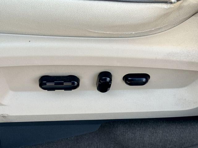 2008 Lincoln MKX Base