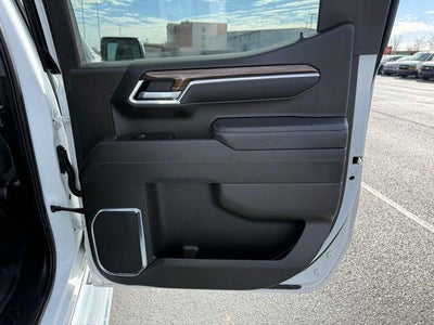 2025 Chevrolet Silverado 1500 LT