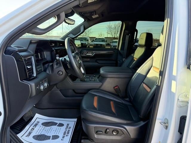 2024 GMC Sierra 1500 AT4