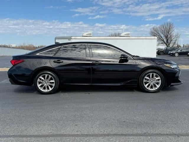 2019 Toyota Avalon XLE