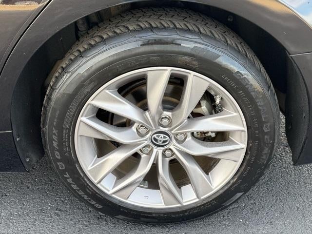 2019 Toyota Avalon XLE