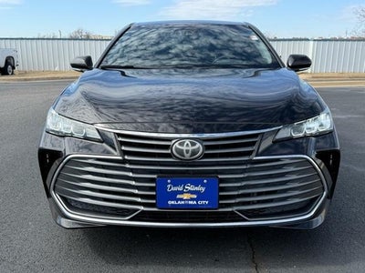 2019 Toyota Avalon XLE