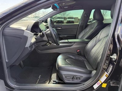 2019 Toyota Avalon XLE