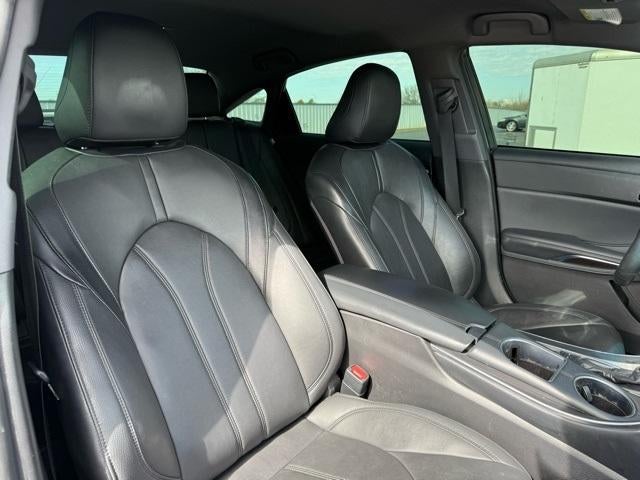 2019 Toyota Avalon XLE