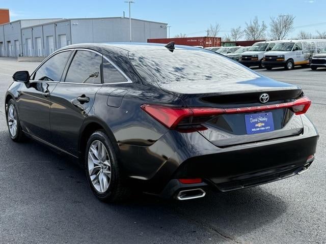2019 Toyota Avalon XLE