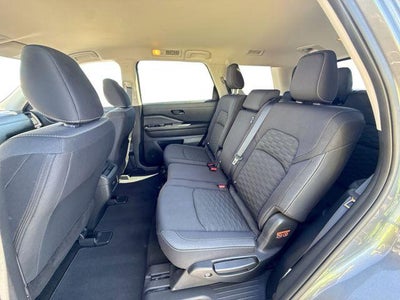 2024 Nissan Pathfinder S