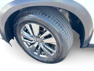 2023 Nissan Pathfinder SV