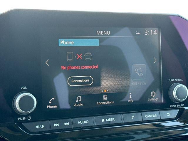 2023 Nissan Pathfinder SV