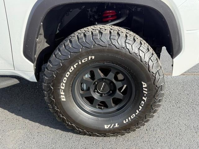 2025 Toyota Tundra 4WD SR5